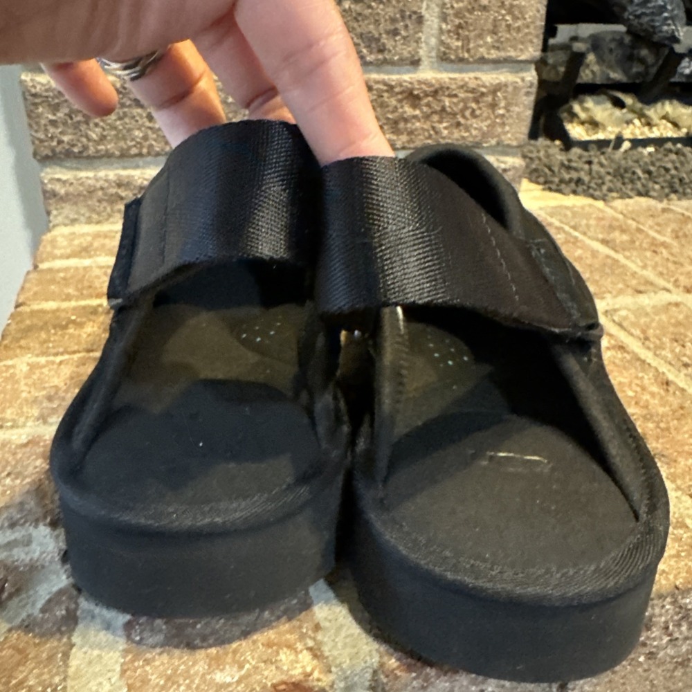 UGG Goldencoast Clog Men's Size 11 Sandal Black Suede M/1142172 #648 - Picture 8 of 16